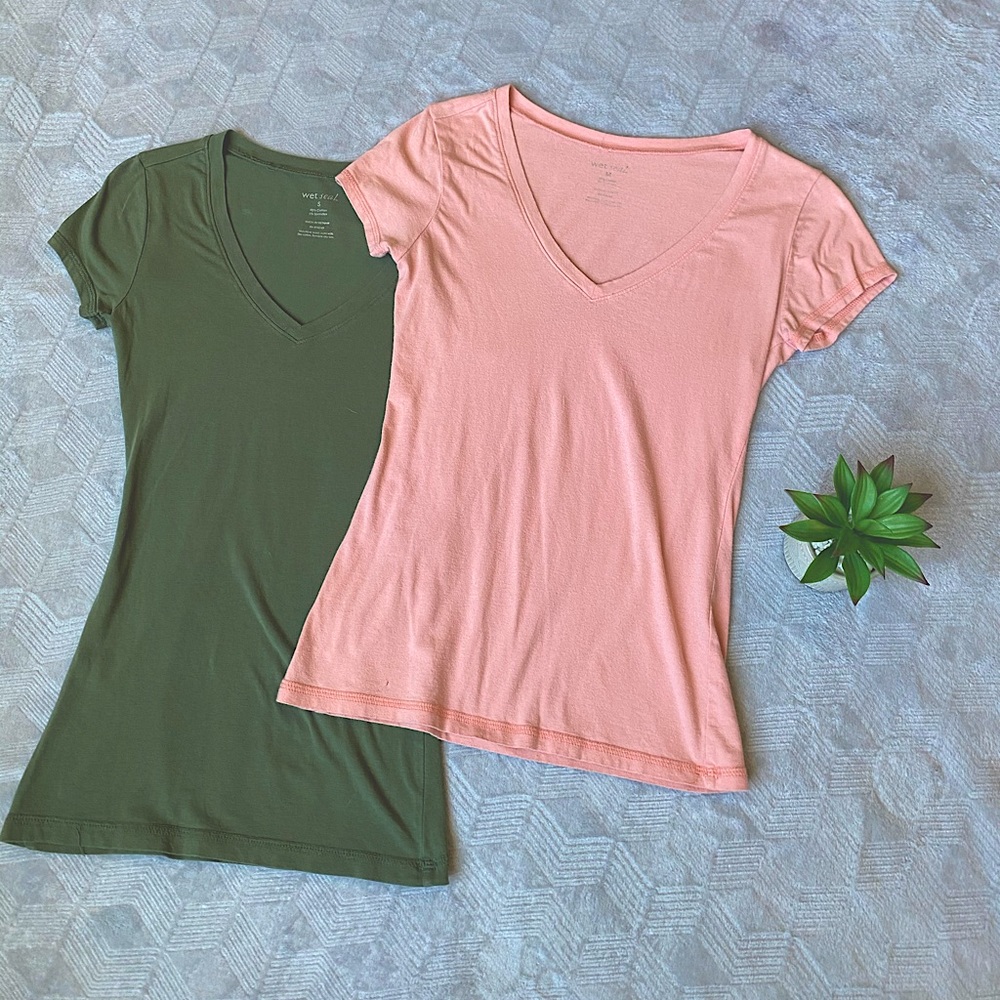 Wet Seal V-Cut Tees